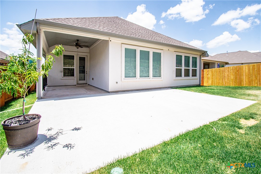 main property photo 28