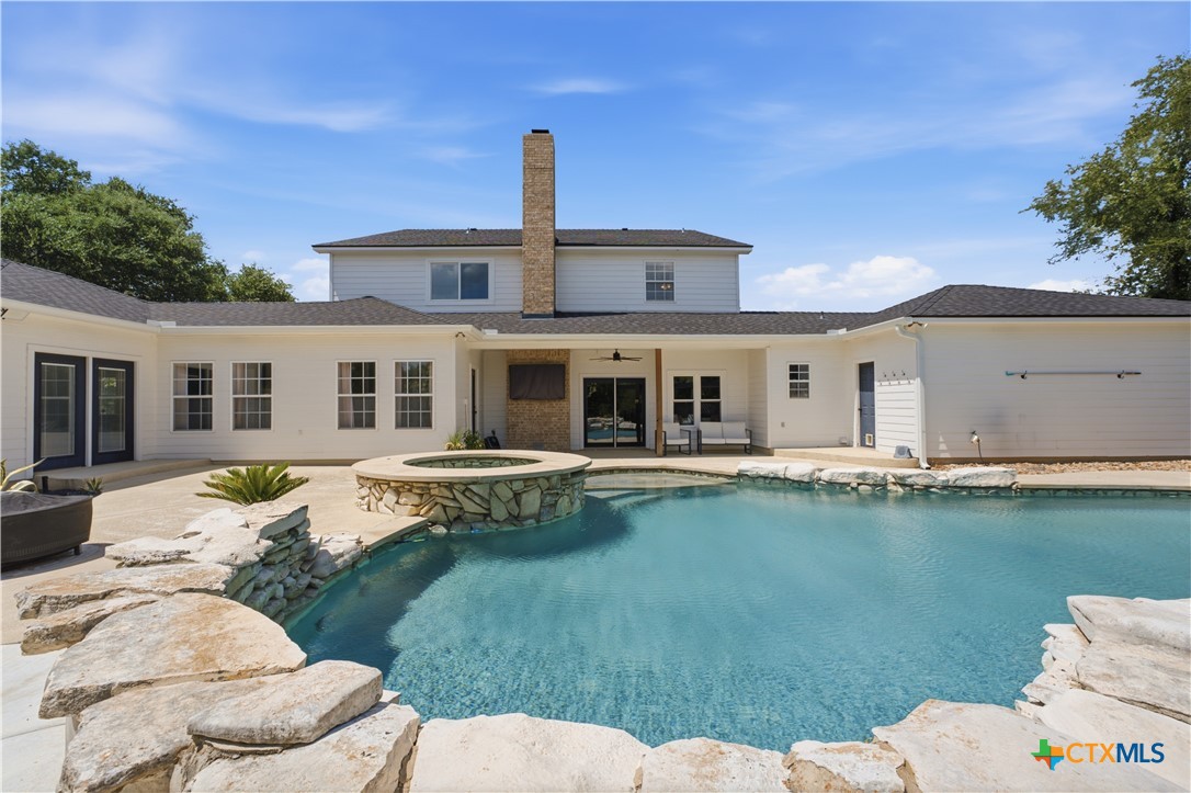 main property photo 45