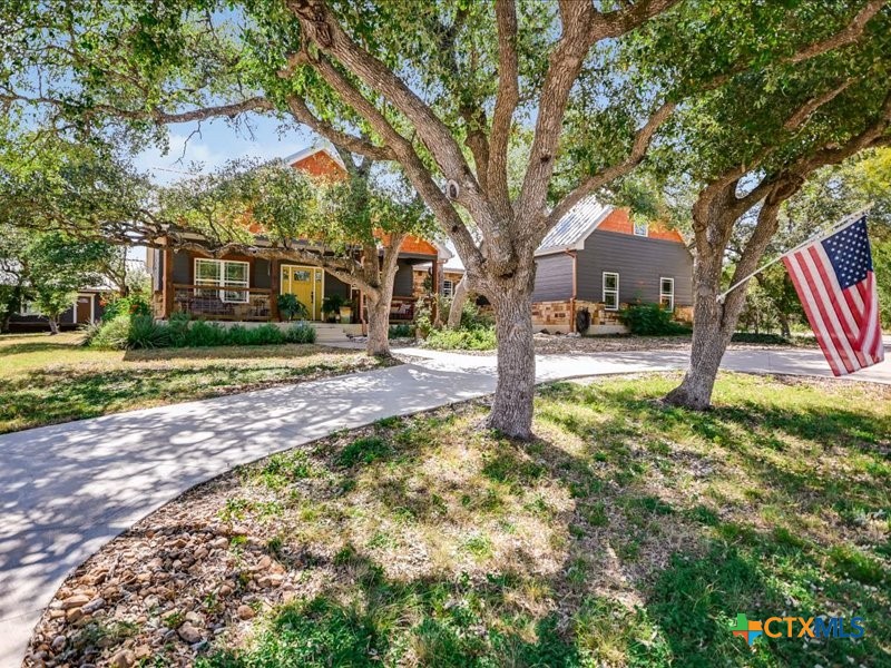main property photo 0