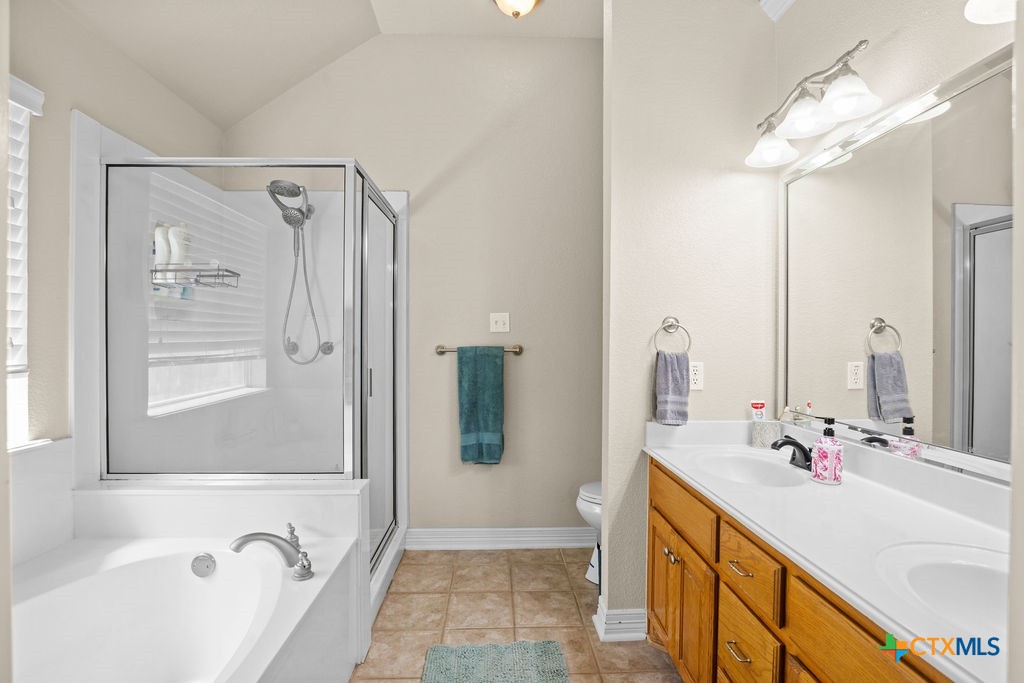 main property photo 14