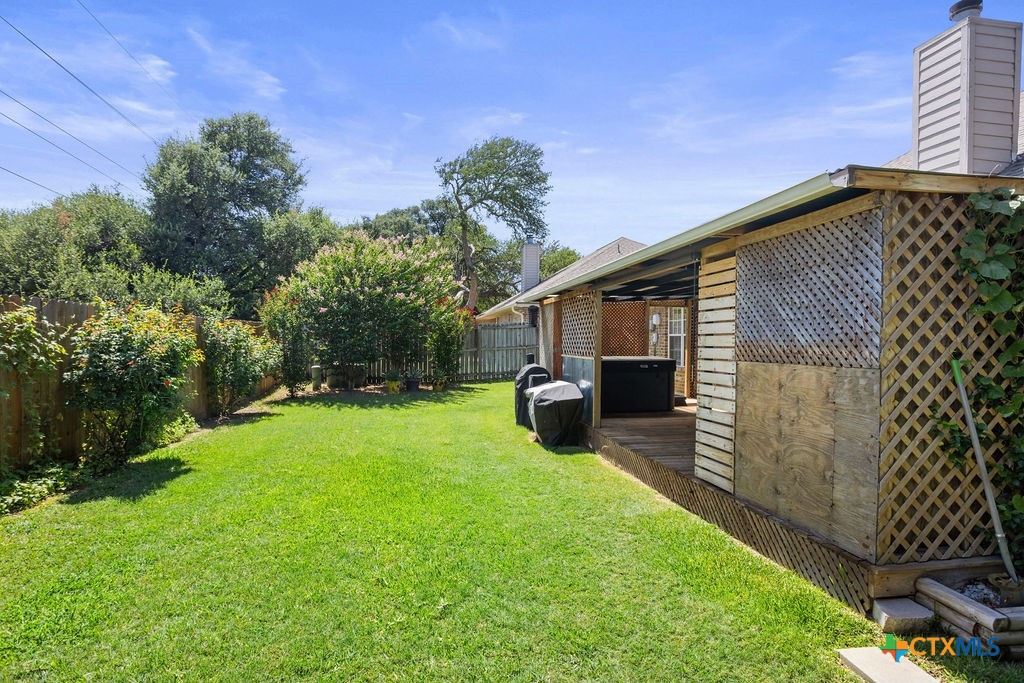 main property photo 22