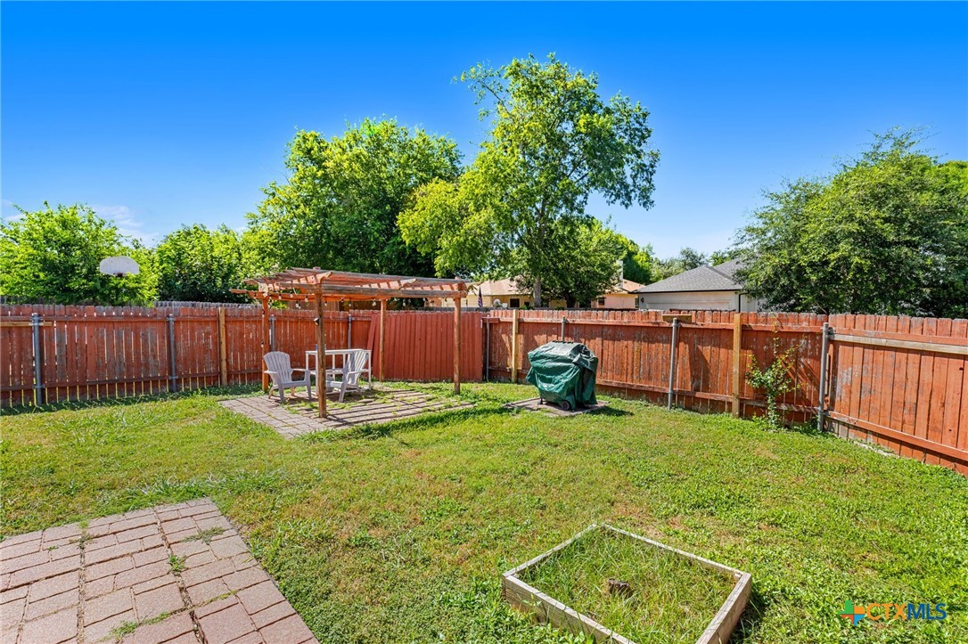 main property photo 21