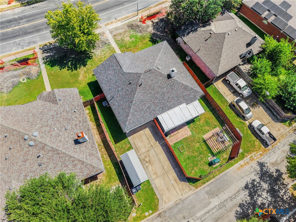 main property photo 24