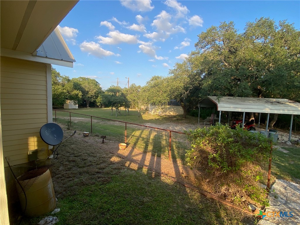 main property photo 28