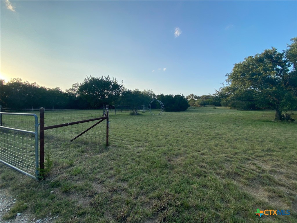 main property photo 32