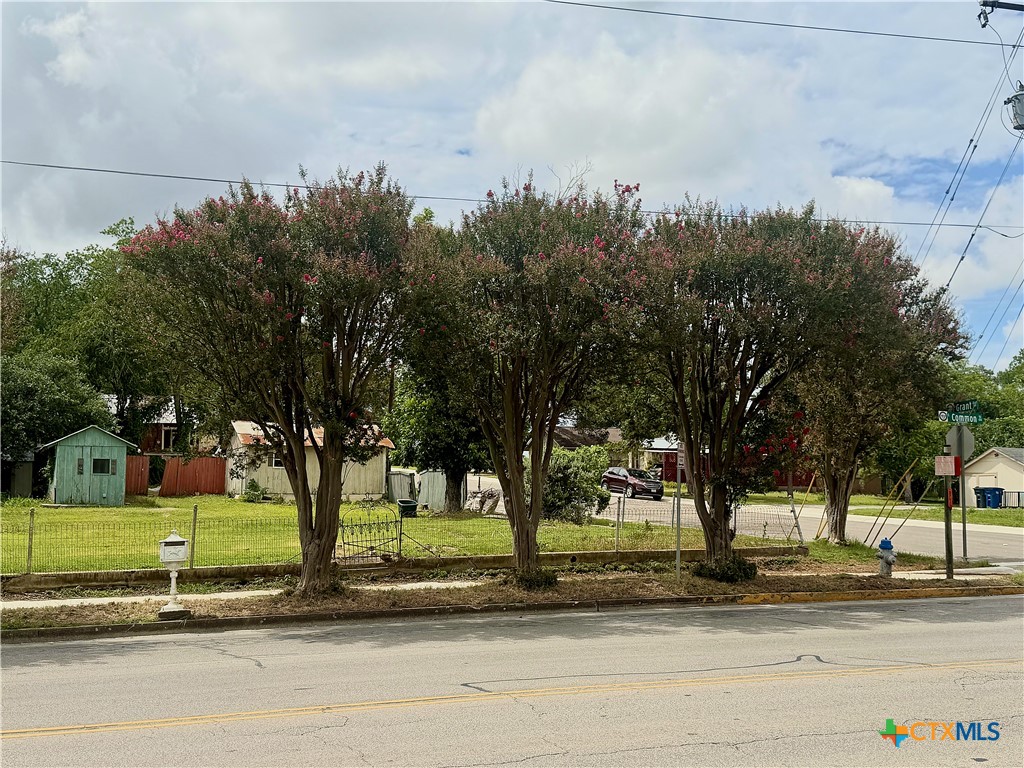 main property photo 7