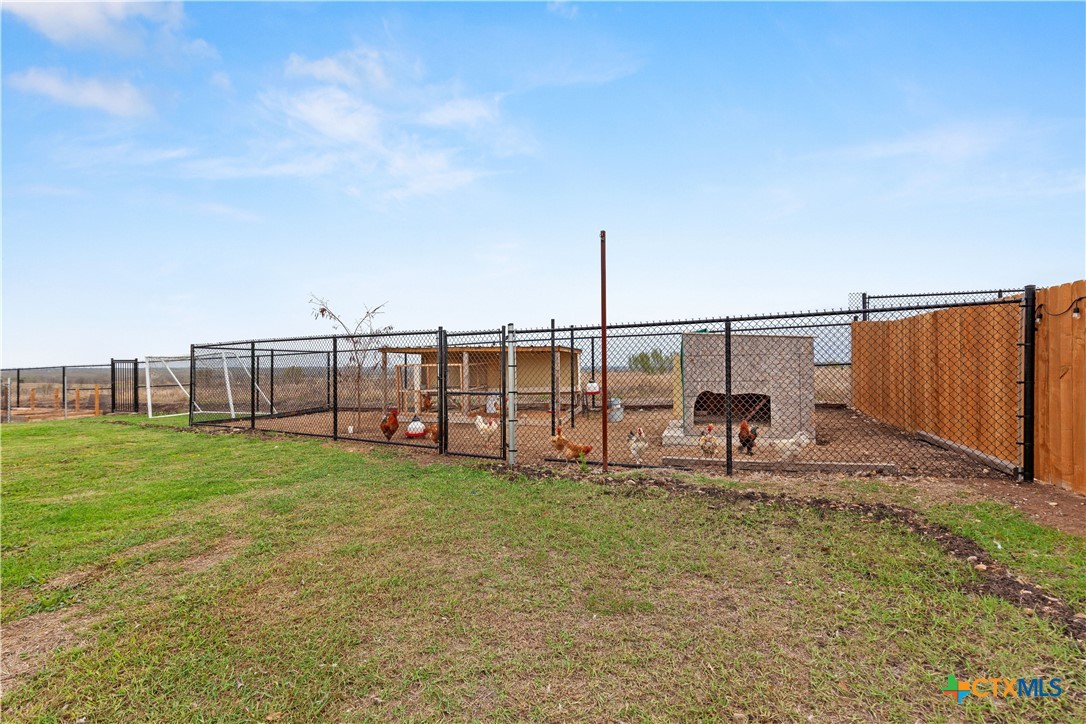 main property photo 31