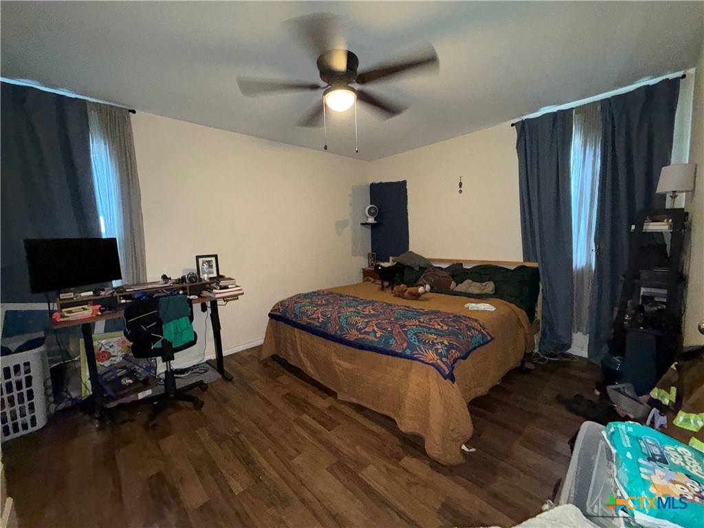 main property photo 10