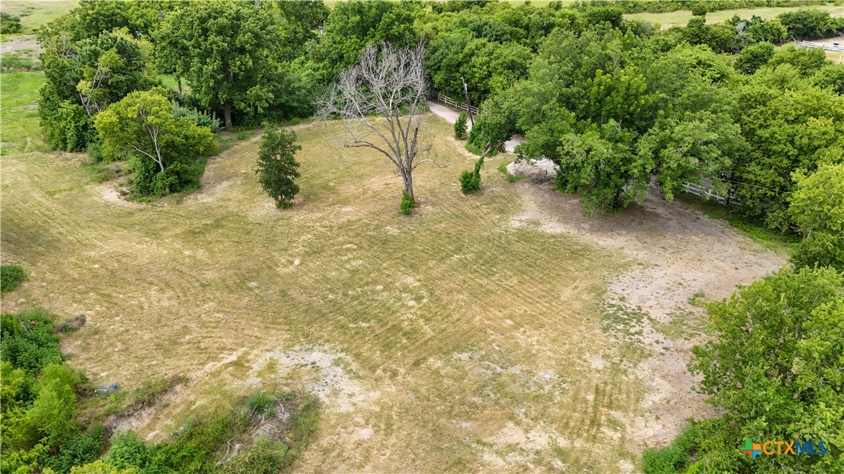 main property photo 9