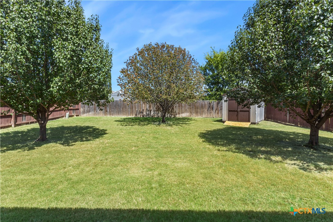 main property photo 39