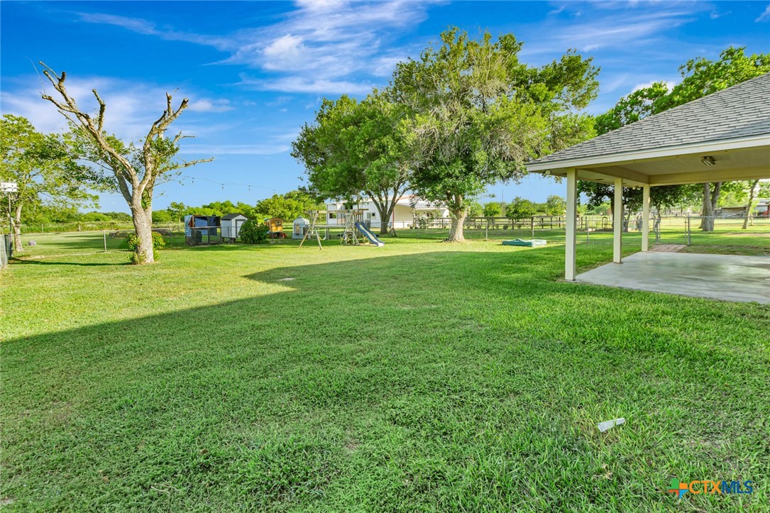 main property photo 26