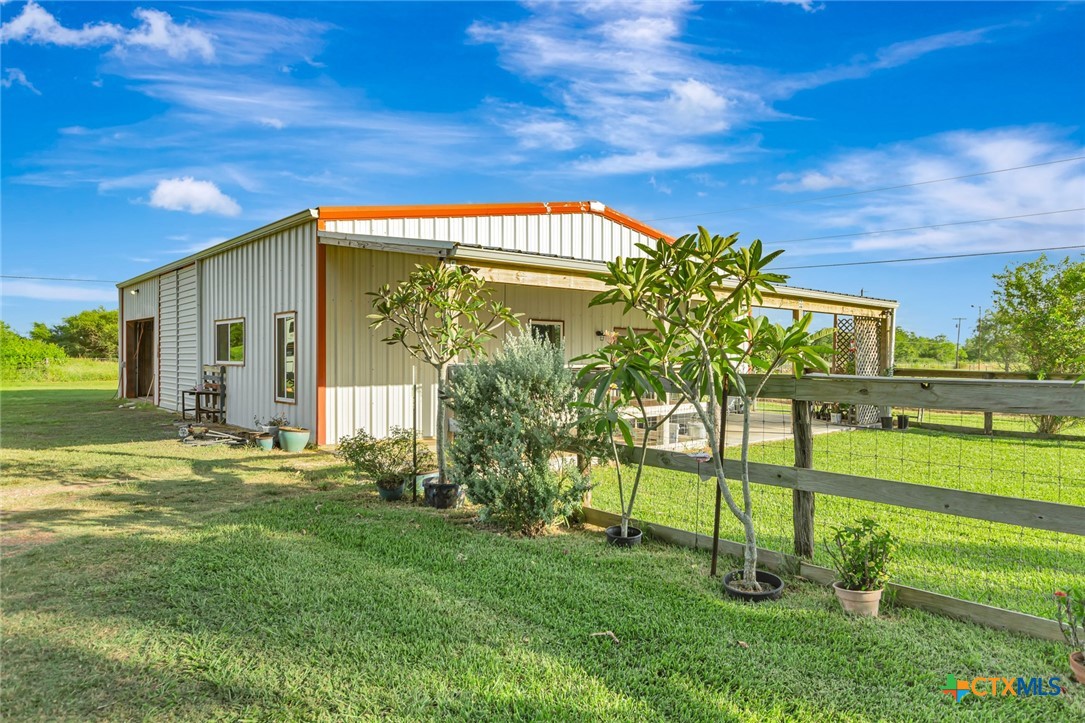 main property photo 29