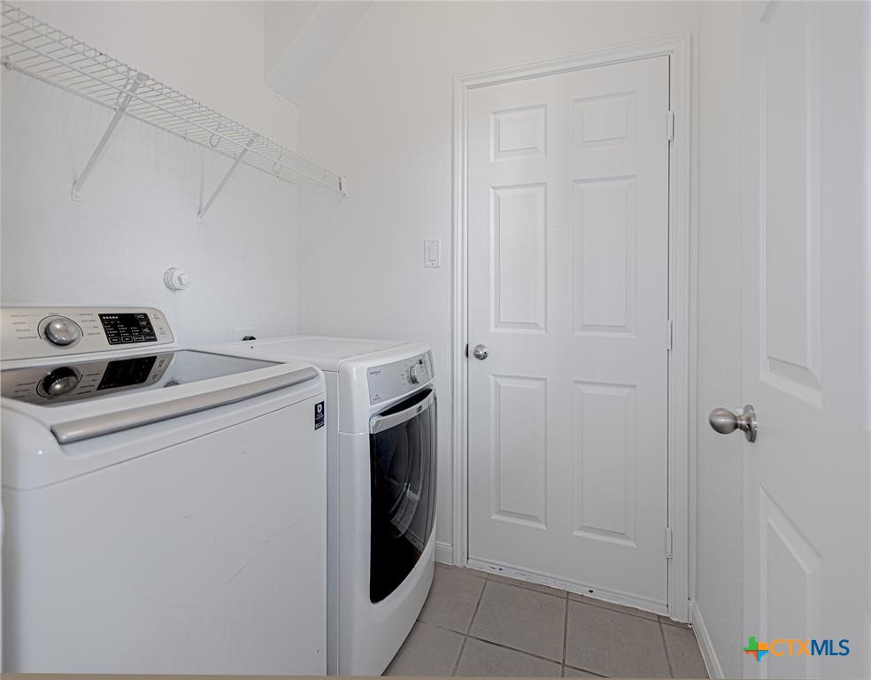 main property photo 12