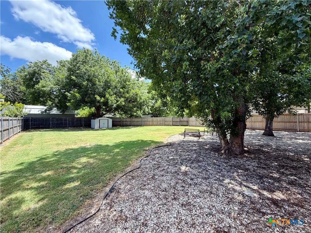 main property photo 16