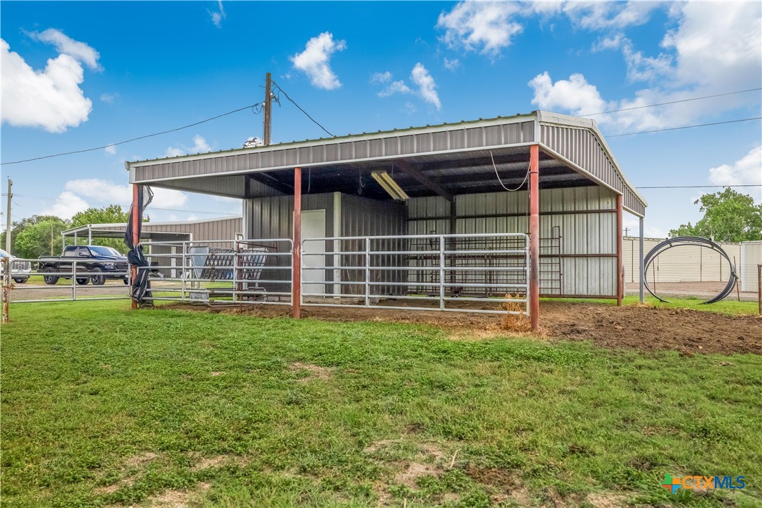 main property photo 25