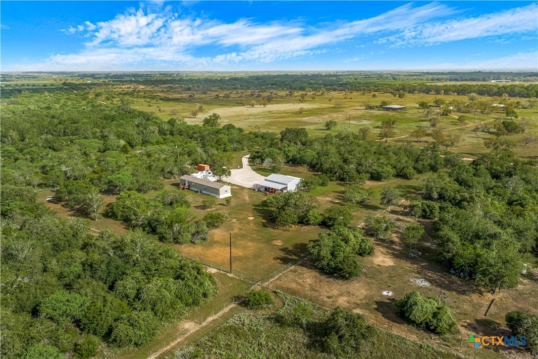 main property photo 11