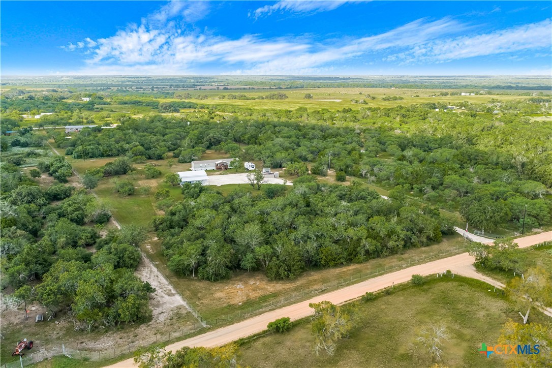 main property photo 9