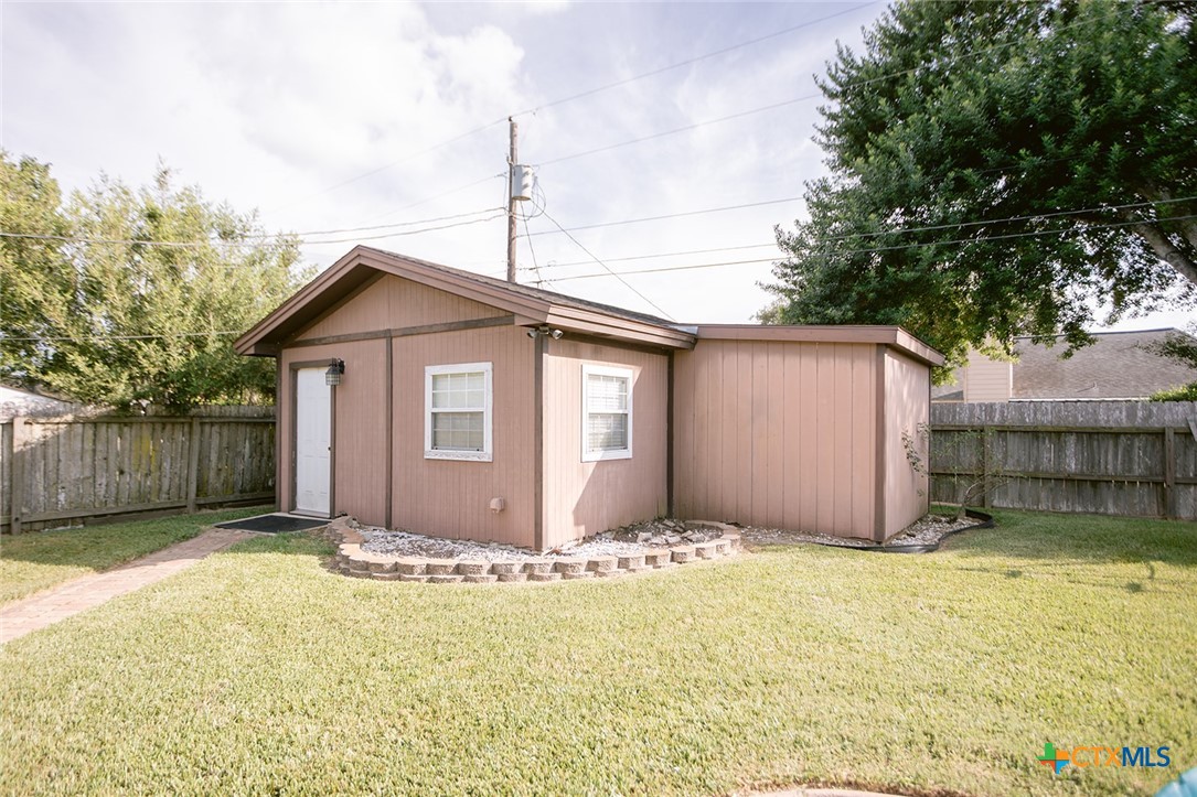 main property photo 26