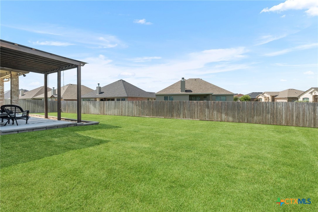 main property photo 35