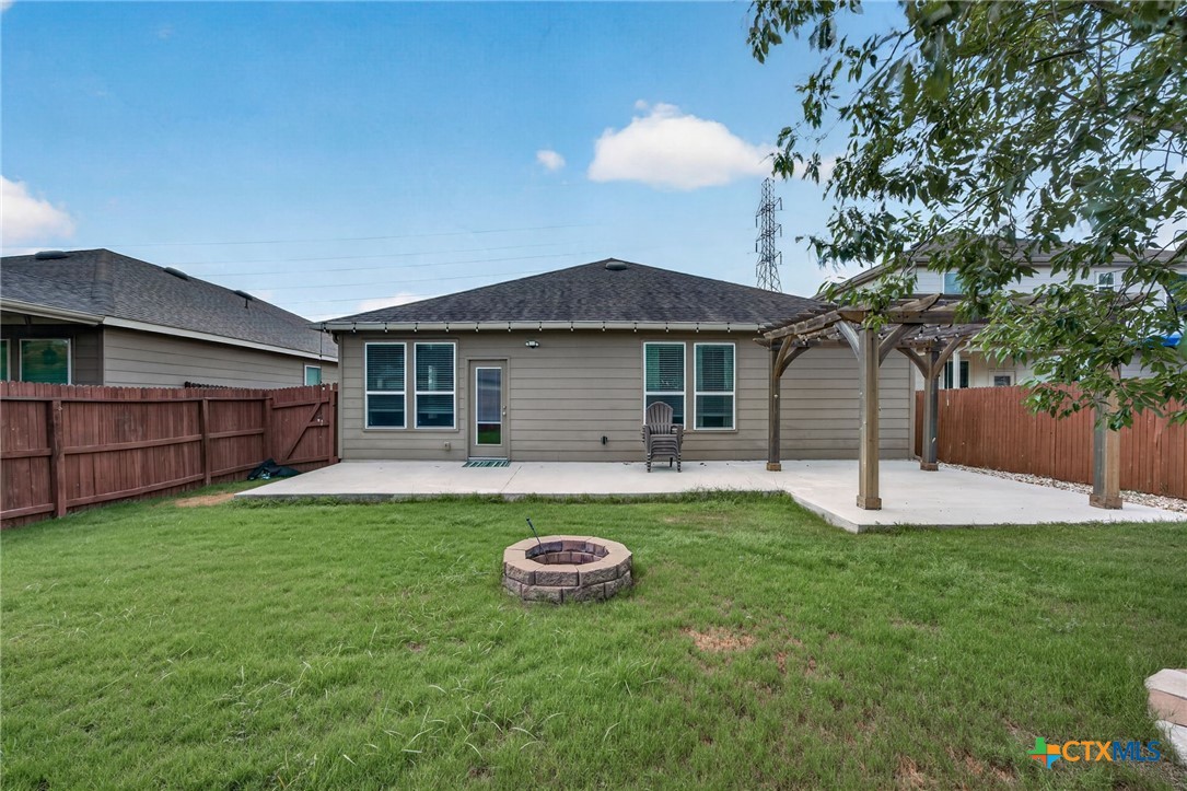 main property photo 29