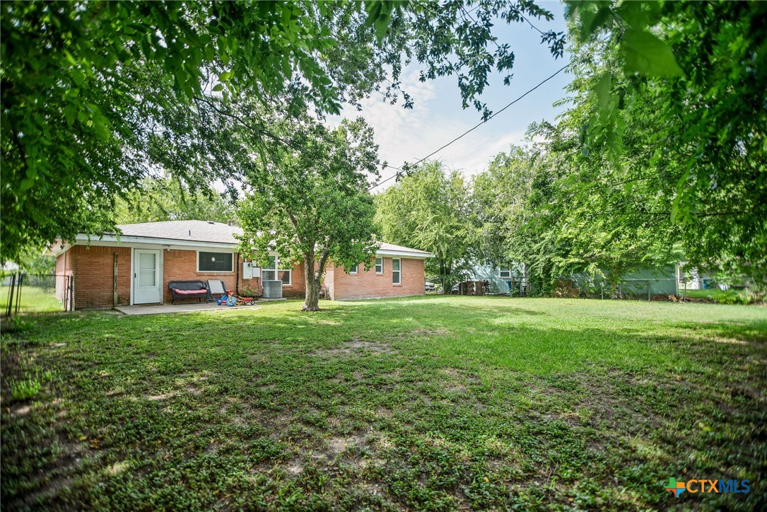 main property photo 23