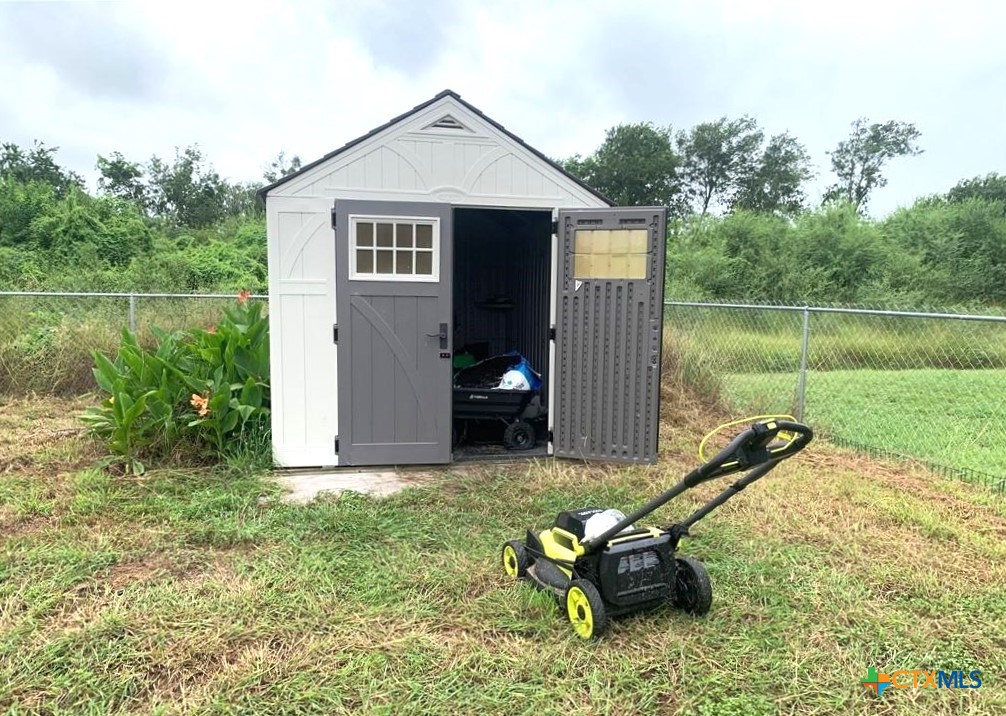 main property photo 19