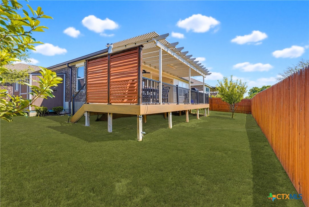 main property photo 33