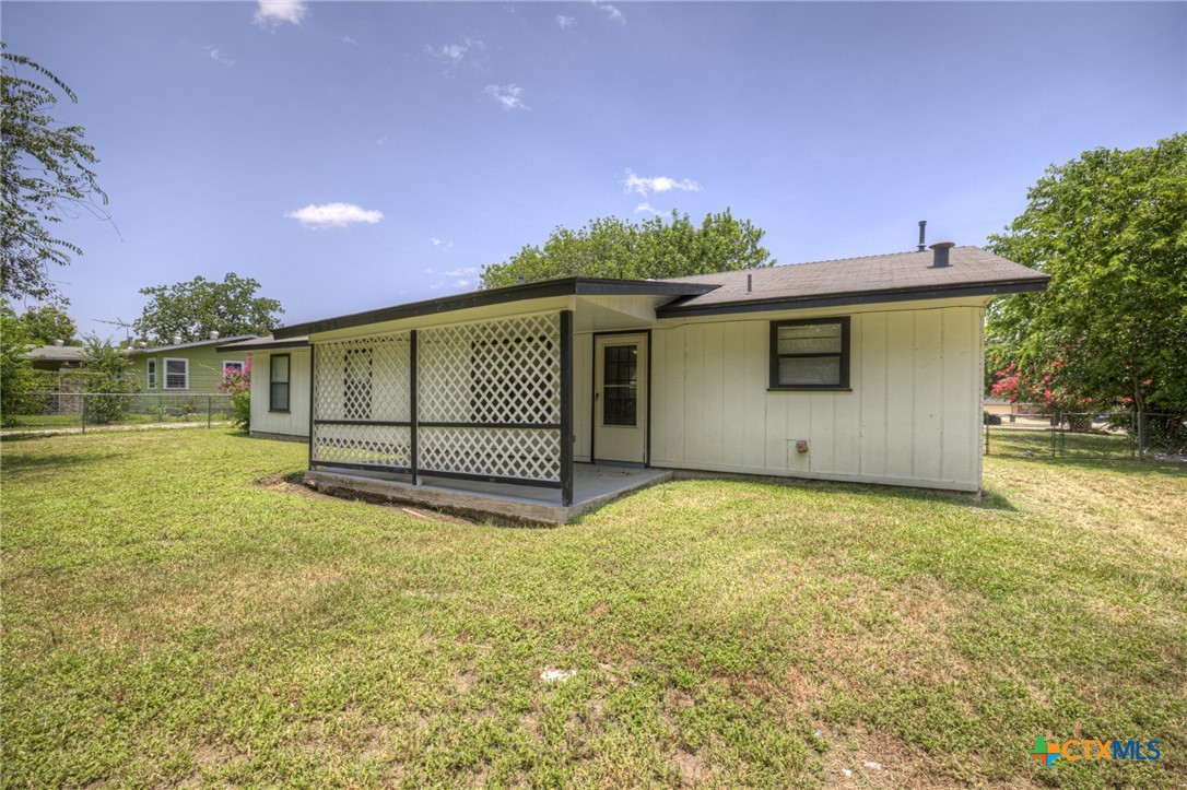 main property photo 30