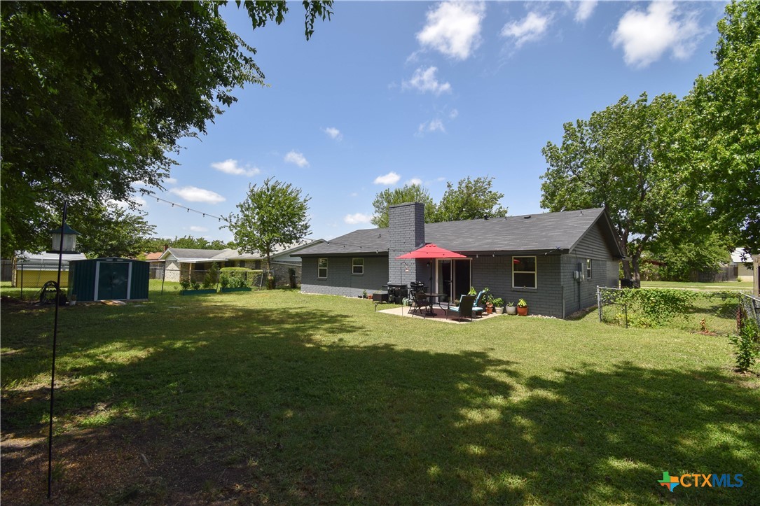 main property photo 41