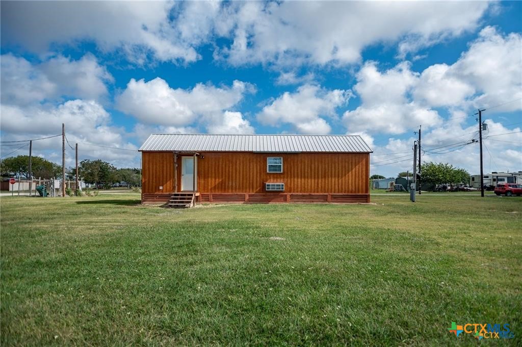 main property photo 21