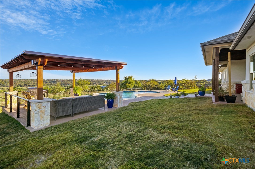 main property photo 39