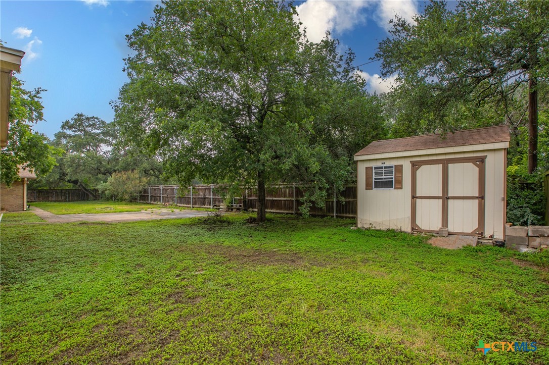 main property photo 35