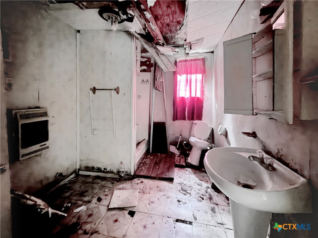 main property photo 5
