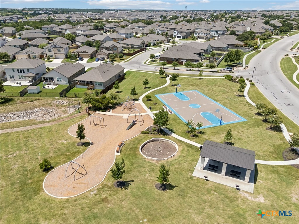 main property photo 45