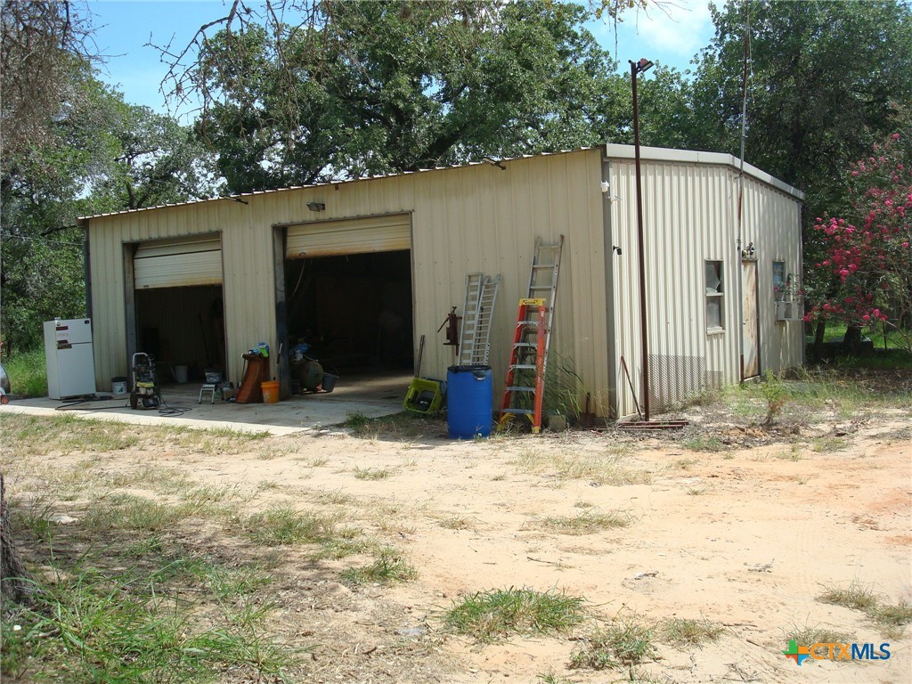 main property photo 3