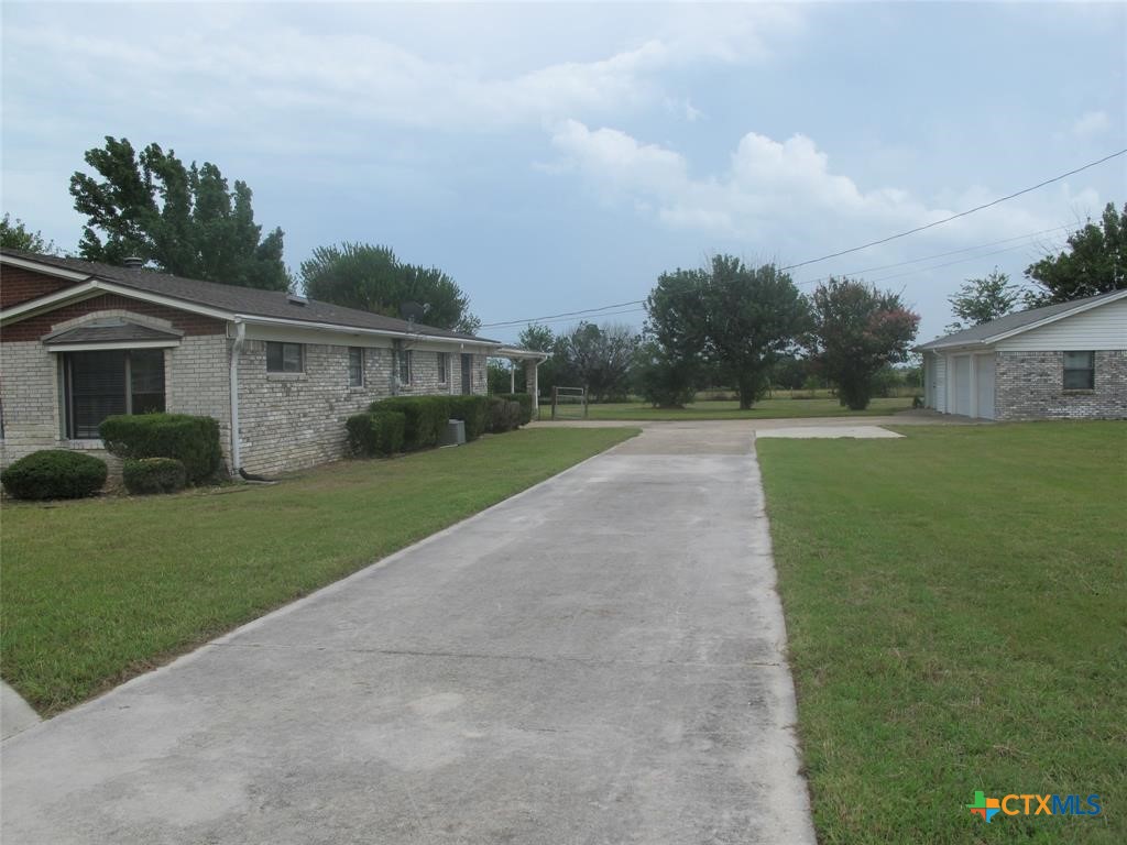 main property photo 28