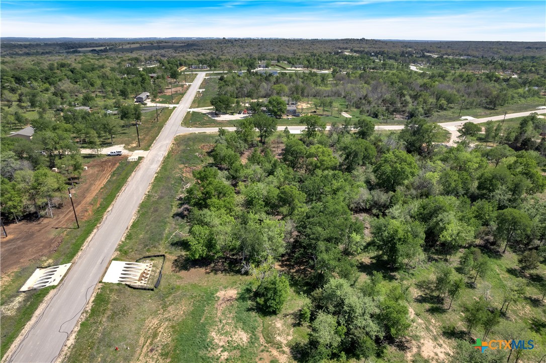 main property photo 11