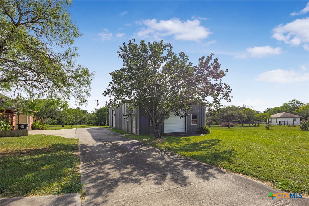 main property photo 23