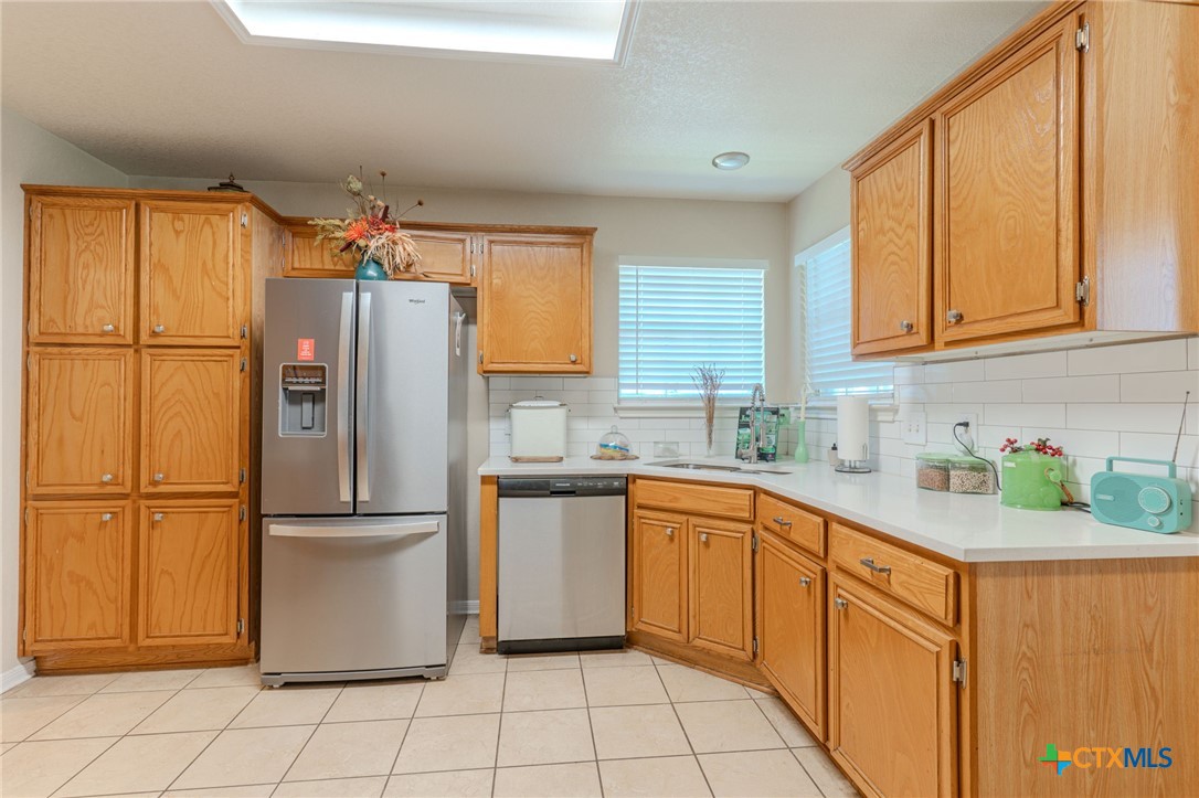 main property photo 8