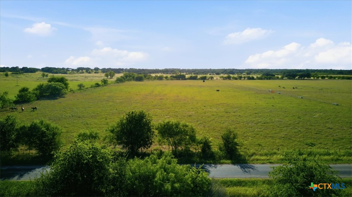 main property photo 10