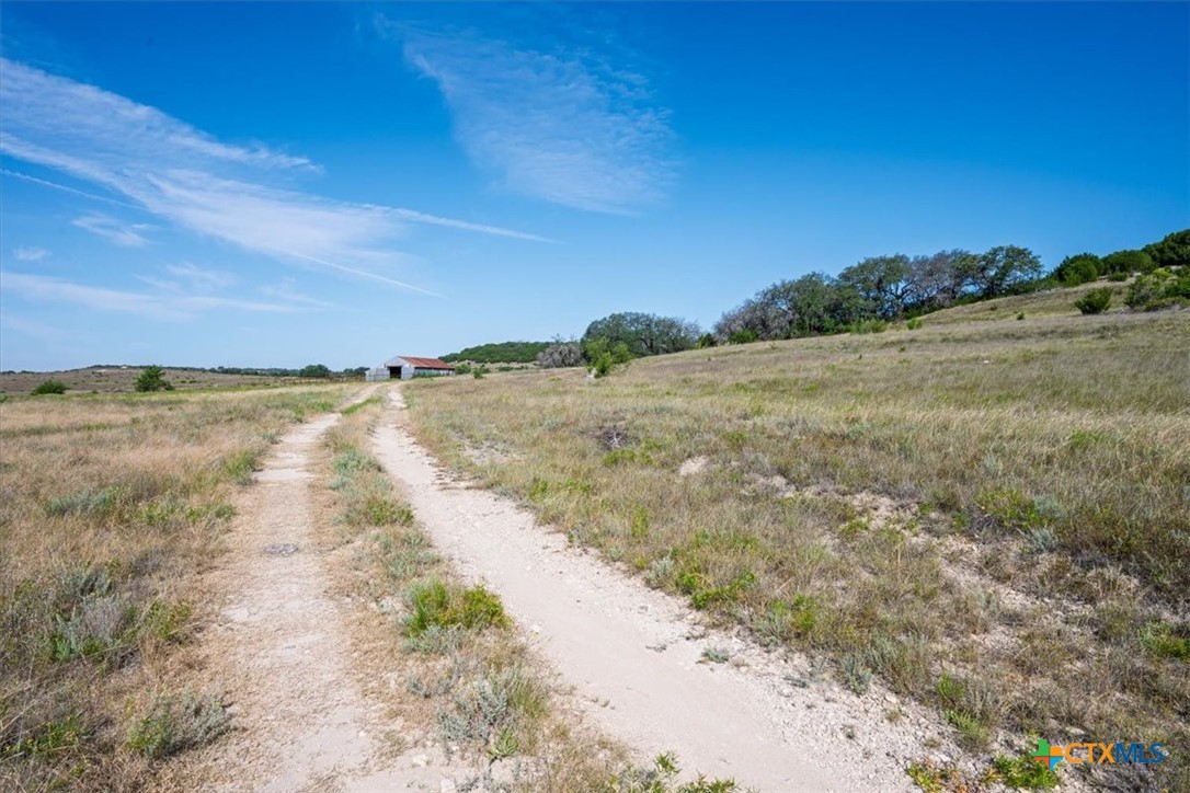 main property photo 13