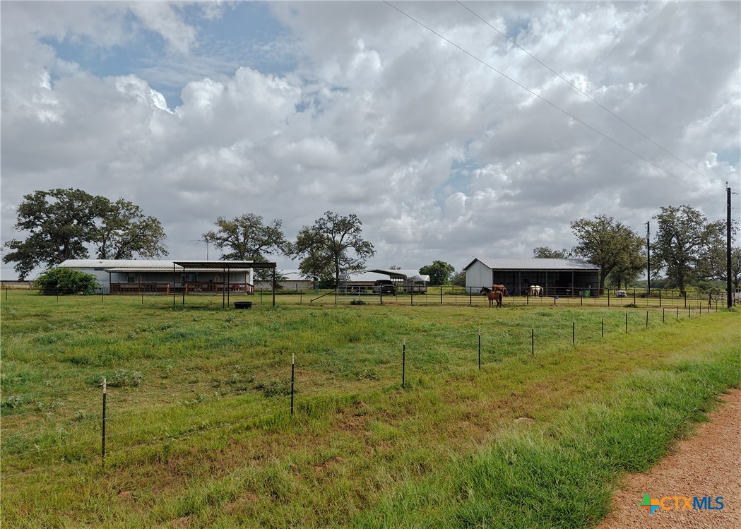 main property photo 6