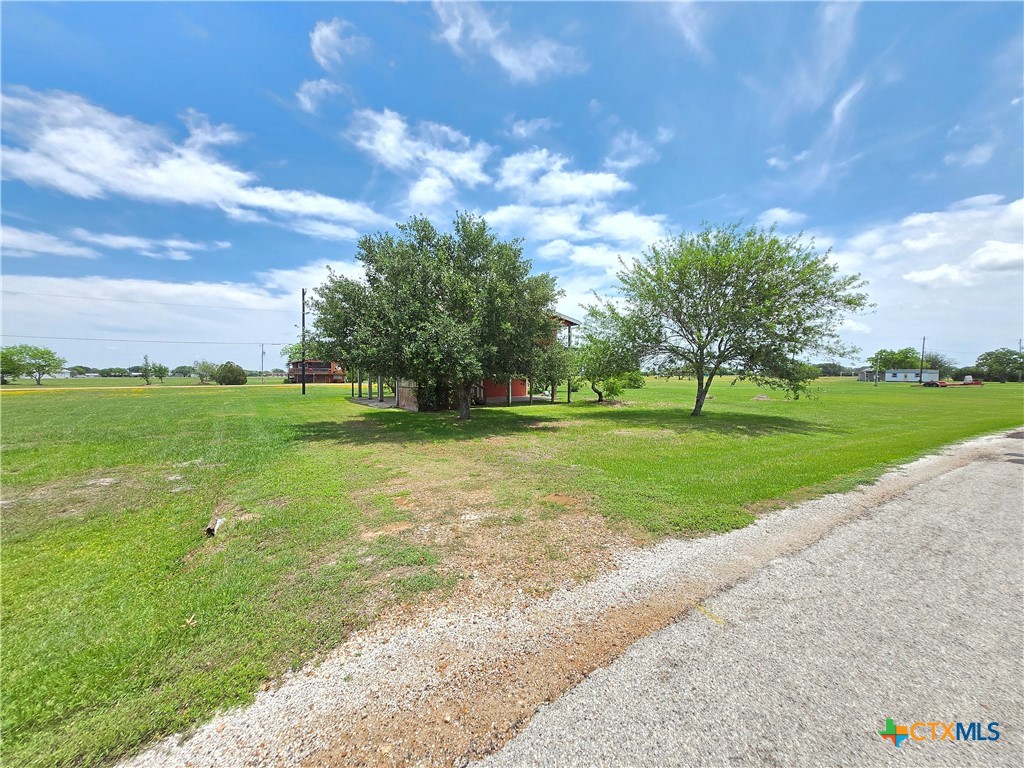 main property photo 28