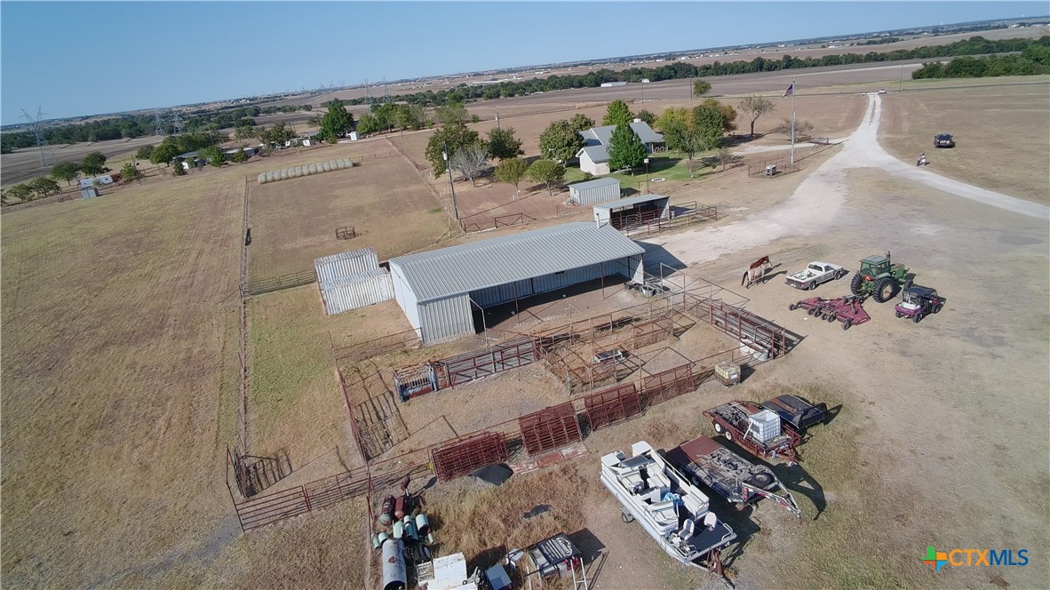 main property photo 7