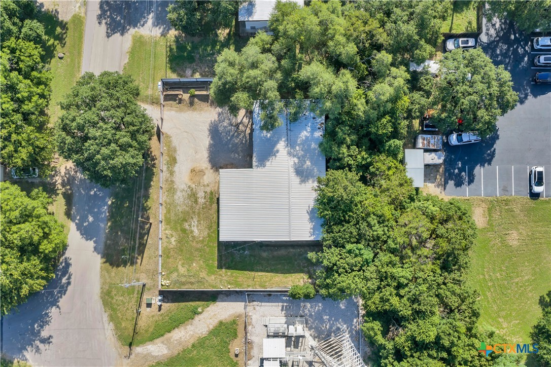 main property photo 43