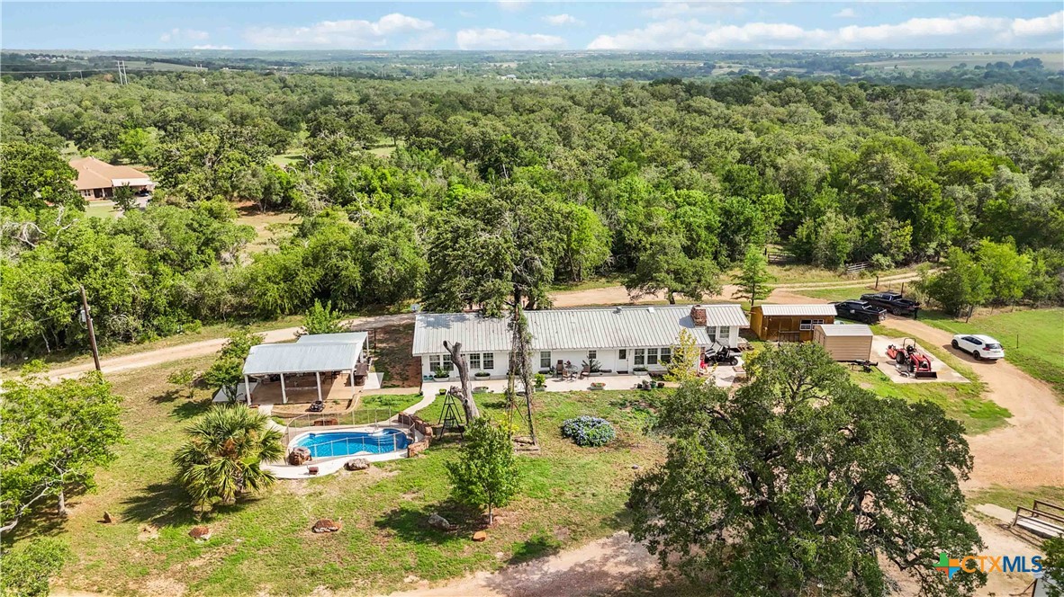 main property photo 36