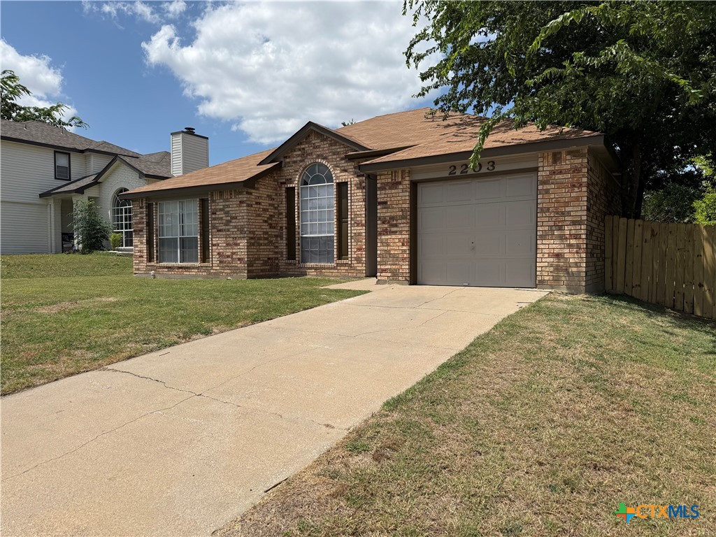 main property photo 4