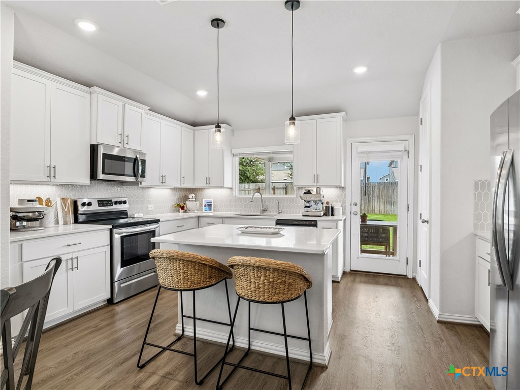 main property photo 16