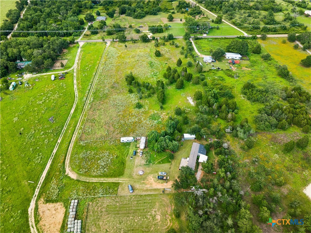 main property photo 28