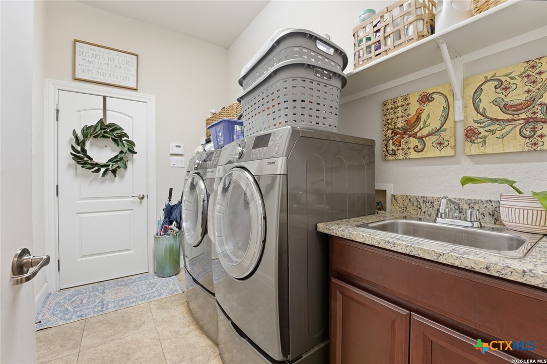 main property photo 26